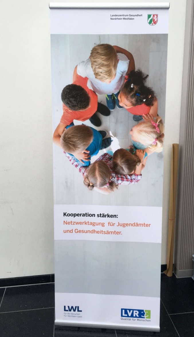 Veranstaltungsbanner bei der Netzwerktagung "Kooperation stärken"