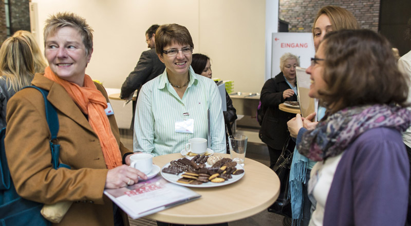 Fachtagung Starke Seelen durch starke Netze - Förderung der psychischen Kinder- und Jugendgesundheit in NRW am 25.10.2012 in Köln